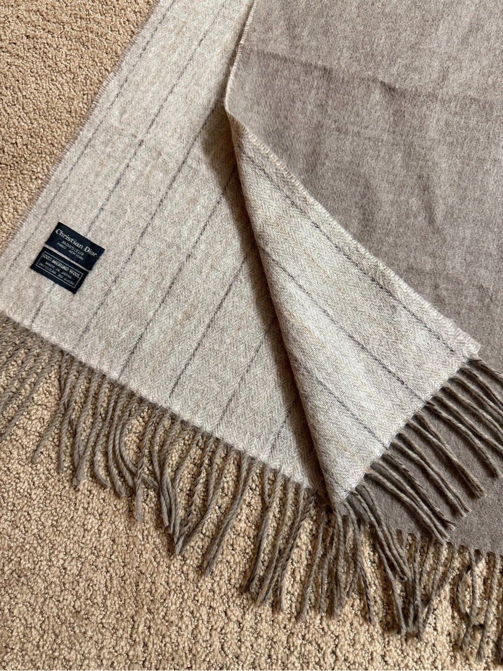 Dior 100% Merino Wool Scarf - Picture 5 of 5